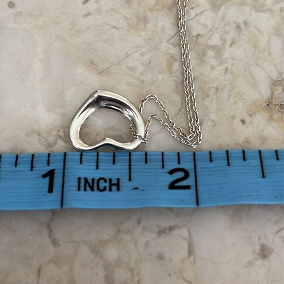 Tiffany &Co. Elsa Peretti Open Heart Necklace 16mm Heart 18” Chain - Picture 5 of 10
